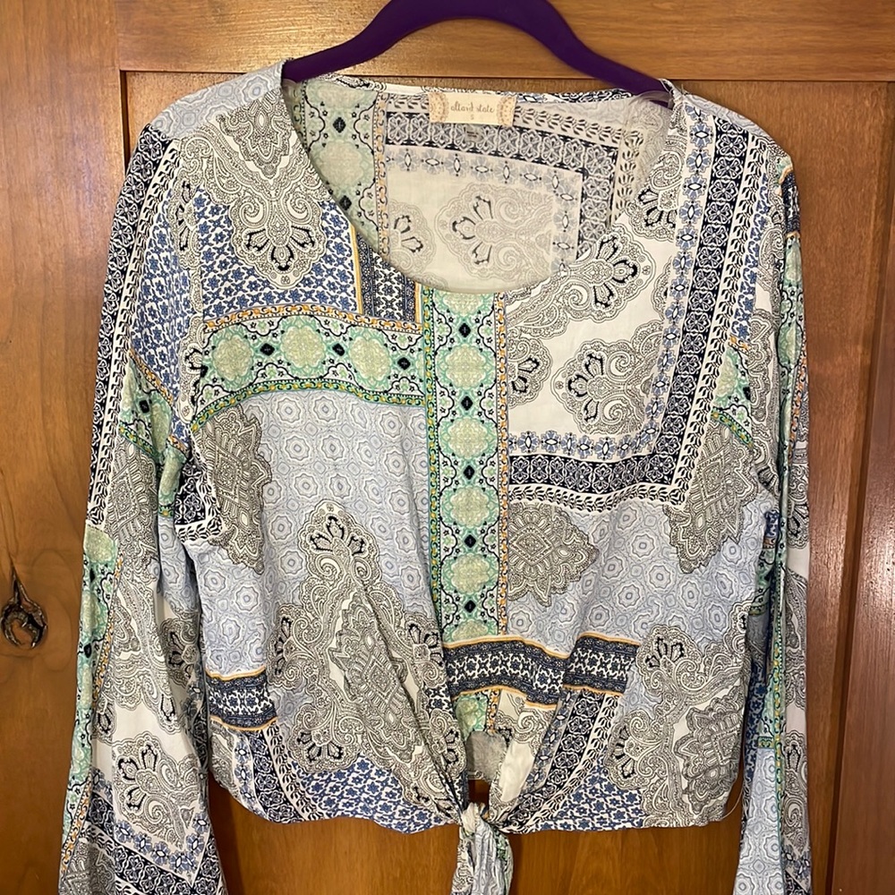 SOLD: Patterned top with bell sleeves, only worn once!